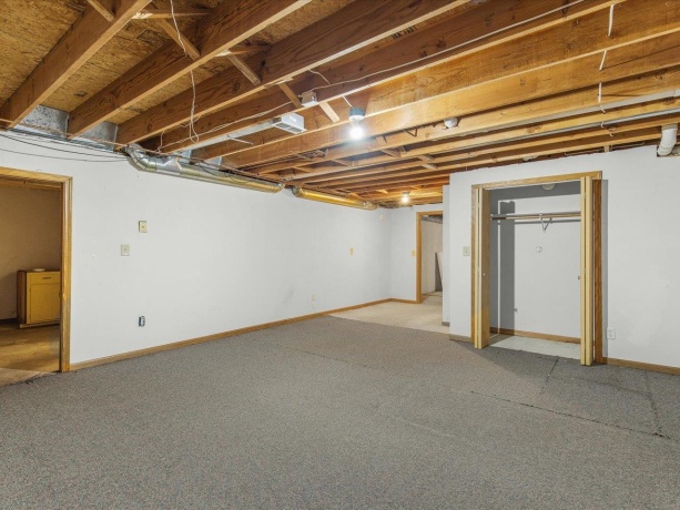 5634-5638 Elaine, ROCKFORD, Illinois 61108, ,2 Units,For Sale,Elaine,202507205