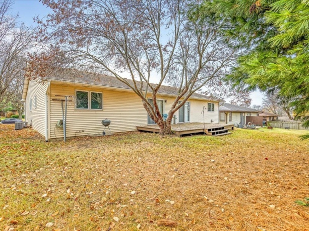 5634-5638 Elaine, ROCKFORD, Illinois 61108, ,2 Units,For Sale,Elaine,202507205