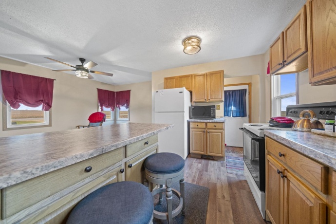 1684 Mt Morris, MOUNT MORRIS, Illinois 61054, 3 Bedrooms Bedrooms, ,1 BathroomBathrooms,House,For Sale,Mt Morris,202507206