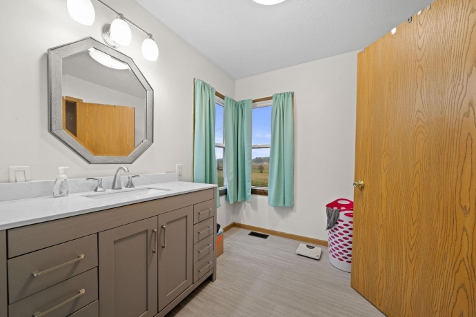 1684 Mt Morris, MOUNT MORRIS, Illinois 61054, 3 Bedrooms Bedrooms, ,1 BathroomBathrooms,House,For Sale,Mt Morris,202507206