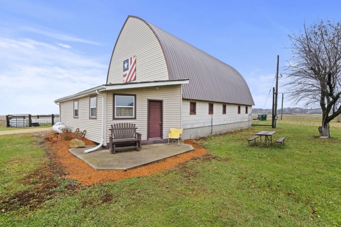 1684 Mt Morris, MOUNT MORRIS, Illinois 61054, 3 Bedrooms Bedrooms, ,1 BathroomBathrooms,House,For Sale,Mt Morris,202507206