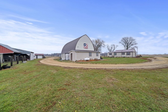 1684 Mt Morris, MOUNT MORRIS, Illinois 61054, 3 Bedrooms Bedrooms, ,1 BathroomBathrooms,House,For Sale,Mt Morris,202507206