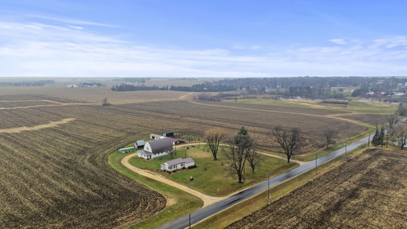 1684 Mt Morris, MOUNT MORRIS, Illinois 61054, 3 Bedrooms Bedrooms, ,1 BathroomBathrooms,House,For Sale,Mt Morris,202507206