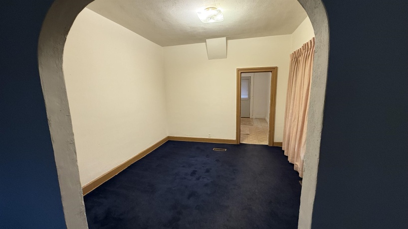 1103 West, ROCKFORD, Illinois 61102, ,3 - 4 Units,For Sale,West,202507207