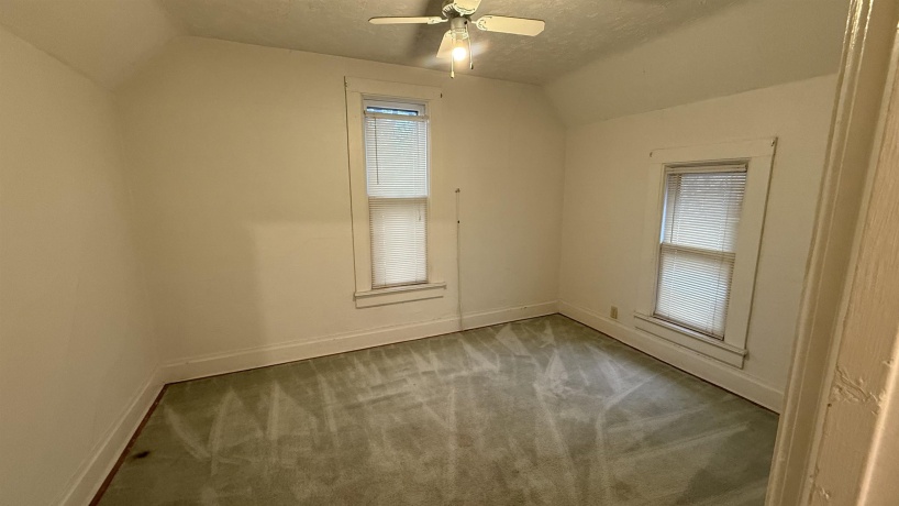 1103 West, ROCKFORD, Illinois 61102, ,3 - 4 Units,For Sale,West,202507207