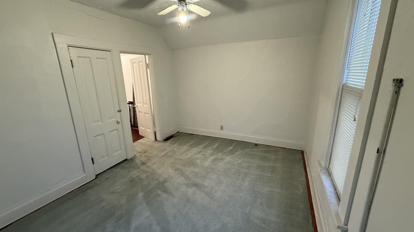 1103 West, ROCKFORD, Illinois 61102, ,3 - 4 Units,For Sale,West,202507207