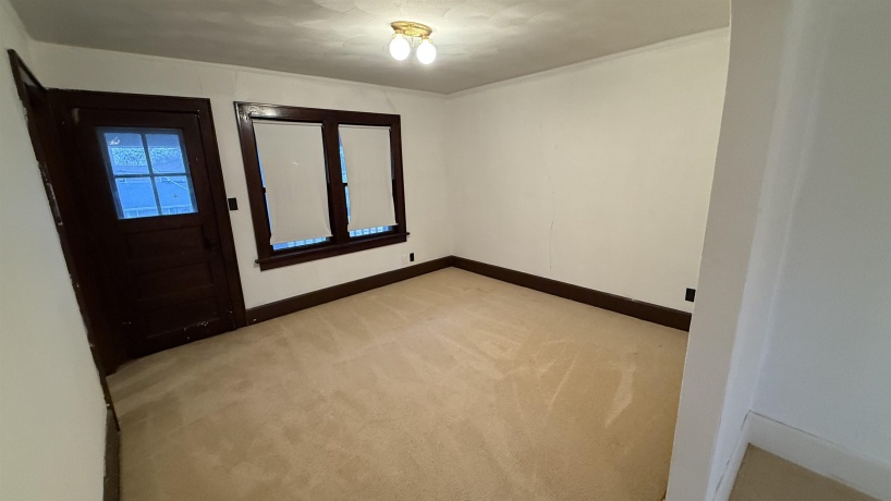 1103 West, ROCKFORD, Illinois 61102, ,3 - 4 Units,For Sale,West,202507207