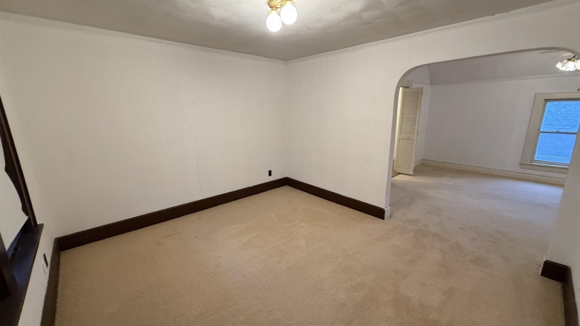 1103 West, ROCKFORD, Illinois 61102, ,3 - 4 Units,For Sale,West,202507207