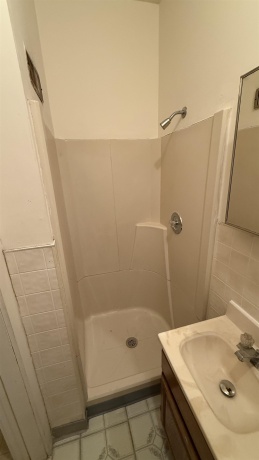 1103 West, ROCKFORD, Illinois 61102, ,3 - 4 Units,For Sale,West,202507207