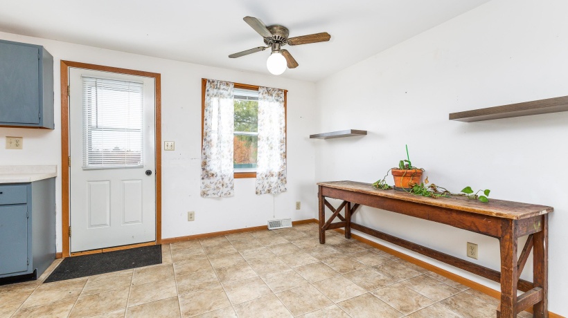 10A125 APPLE CANYON, APPLE RIVER, Illinois 61001, 3 Bedrooms Bedrooms, ,2 BathroomsBathrooms,House,For Sale,APPLE CANYON,202507209