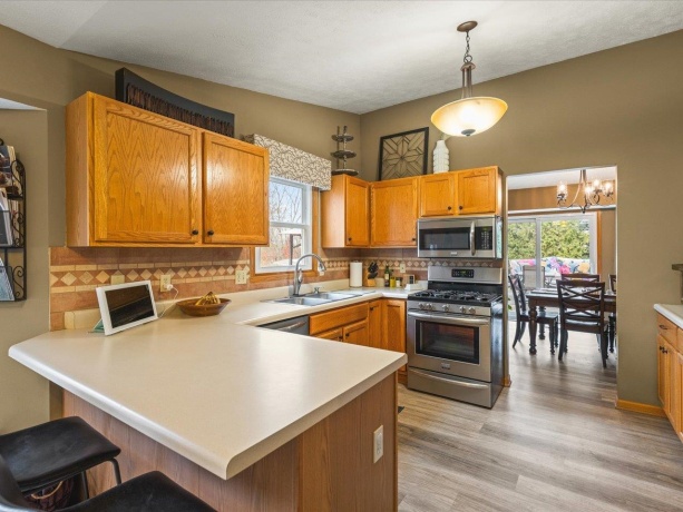 6072 Valhalla, LOVES PARK, Illinois 61111, 3 Bedrooms Bedrooms, ,2 BathroomsBathrooms,House,For Sale,Valhalla,202507210