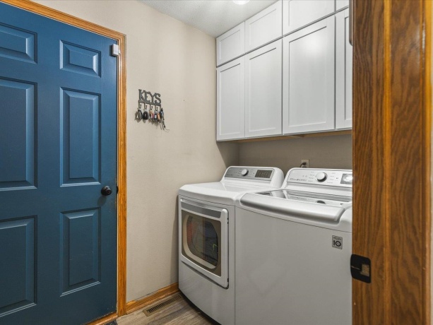 6072 Valhalla, LOVES PARK, Illinois 61111, 3 Bedrooms Bedrooms, ,2 BathroomsBathrooms,House,For Sale,Valhalla,202507210