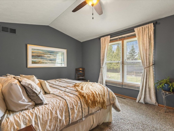 6072 Valhalla, LOVES PARK, Illinois 61111, 3 Bedrooms Bedrooms, ,2 BathroomsBathrooms,House,For Sale,Valhalla,202507210