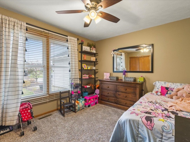 6072 Valhalla, LOVES PARK, Illinois 61111, 3 Bedrooms Bedrooms, ,2 BathroomsBathrooms,House,For Sale,Valhalla,202507210