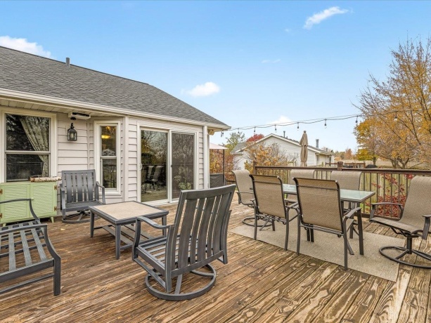 6072 Valhalla, LOVES PARK, Illinois 61111, 3 Bedrooms Bedrooms, ,2 BathroomsBathrooms,House,For Sale,Valhalla,202507210