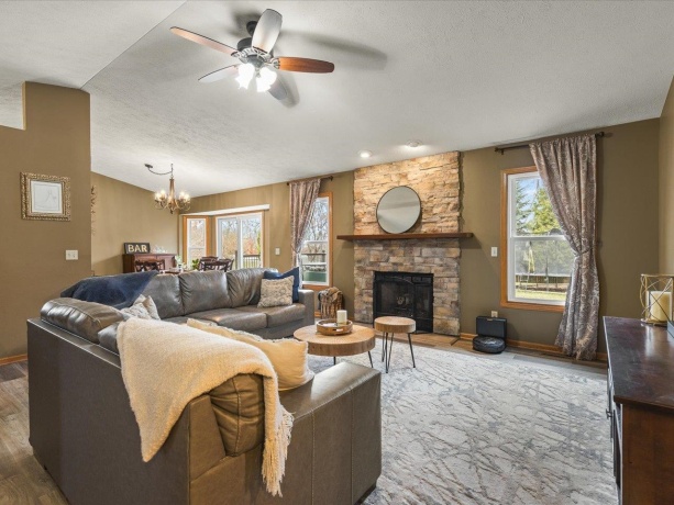 6072 Valhalla, LOVES PARK, Illinois 61111, 3 Bedrooms Bedrooms, ,2 BathroomsBathrooms,House,For Sale,Valhalla,202507210