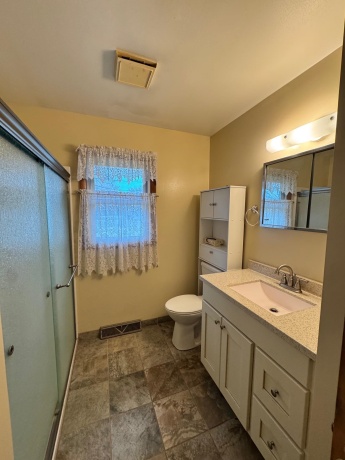 5753 Fox, SOUTH BELOIT, Illinois 61080, 3 Bedrooms Bedrooms, ,1 BathroomBathrooms,House,For Sale,Fox,202507211