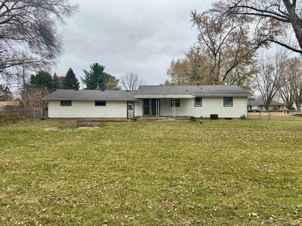 5753 Fox, SOUTH BELOIT, Illinois 61080, 3 Bedrooms Bedrooms, ,1 BathroomBathrooms,House,For Sale,Fox,202507211