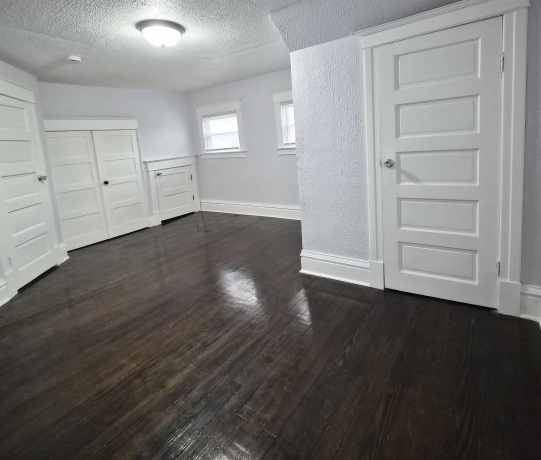 325 Washington, ROCKFORD, Illinois 61108, 3 Bedrooms Bedrooms, ,2 BathroomsBathrooms,House,For Sale,Washington,202507213