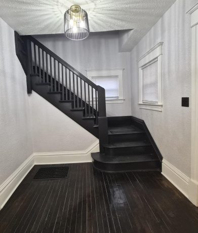 325 Washington, ROCKFORD, Illinois 61108, 3 Bedrooms Bedrooms, ,2 BathroomsBathrooms,House,For Sale,Washington,202507213