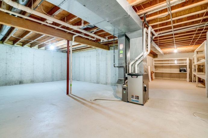 1198 Riverside, BELVIDERE, Illinois 61008, 4 Bedrooms Bedrooms, ,4 BathroomsBathrooms,House,For Sale,Riverside,202507214