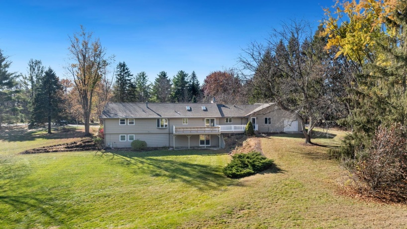 1198 Riverside, BELVIDERE, Illinois 61008, 4 Bedrooms Bedrooms, ,4 BathroomsBathrooms,House,For Sale,Riverside,202507214