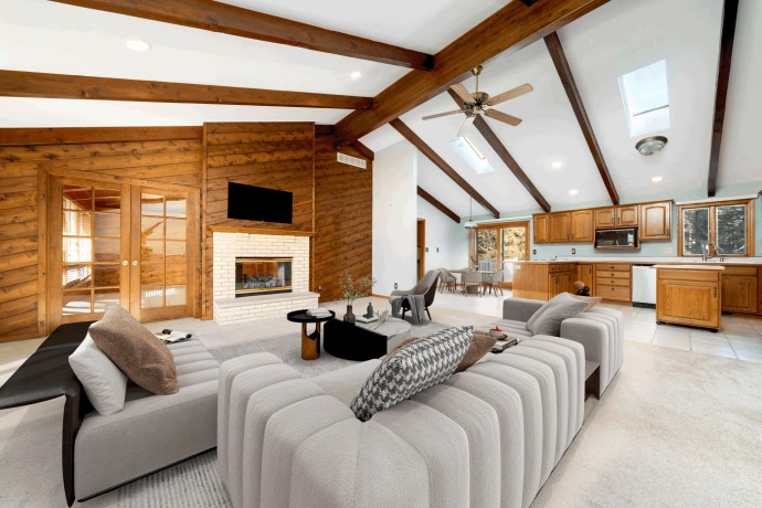 1198 Riverside, BELVIDERE, Illinois 61008, 4 Bedrooms Bedrooms, ,4 BathroomsBathrooms,House,For Sale,Riverside,202507214