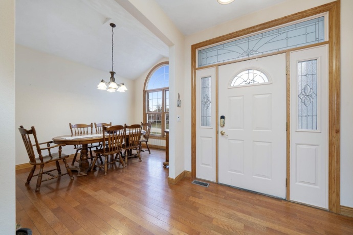 7082 Brimmer, CHERRY VALLEY, Illinois 61016, 4 Bedrooms Bedrooms, ,3 BathroomsBathrooms,House,For Sale,Brimmer,202507217