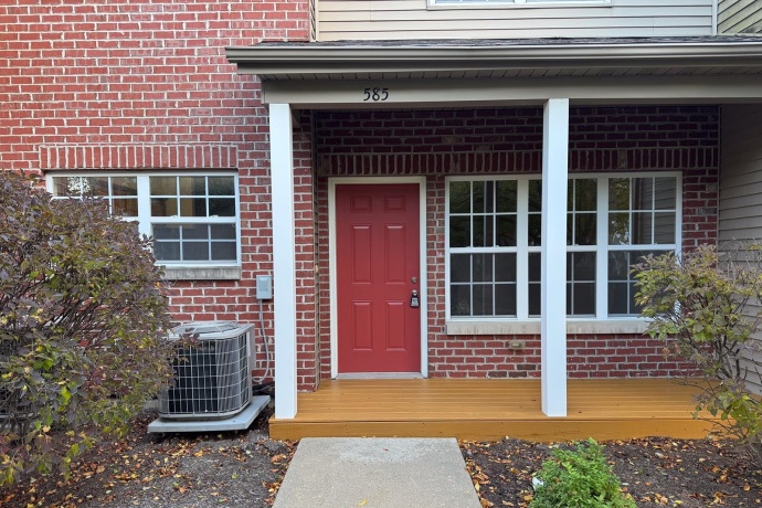 585 Clayton, SYCAMORE, Illinois 60178, 2 Bedrooms Bedrooms, ,2 BathroomsBathrooms,Condominium,For Sale,Clayton,202506745