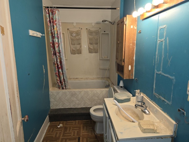 603 Galena, FREEPORT, Illinois 61032, 4 Bedrooms Bedrooms, ,1 BathroomBathrooms,House,For Sale,Galena,202507220