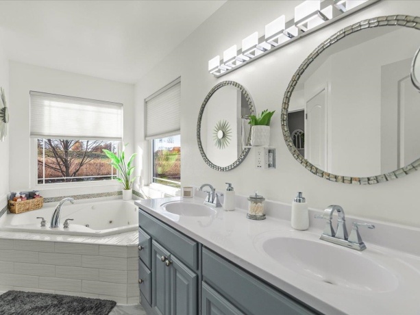 7236 Ridge, CHERRY VALLEY, Illinois 61016, 3 Bedrooms Bedrooms, ,2 BathroomsBathrooms,House,For Sale,Ridge,202507083