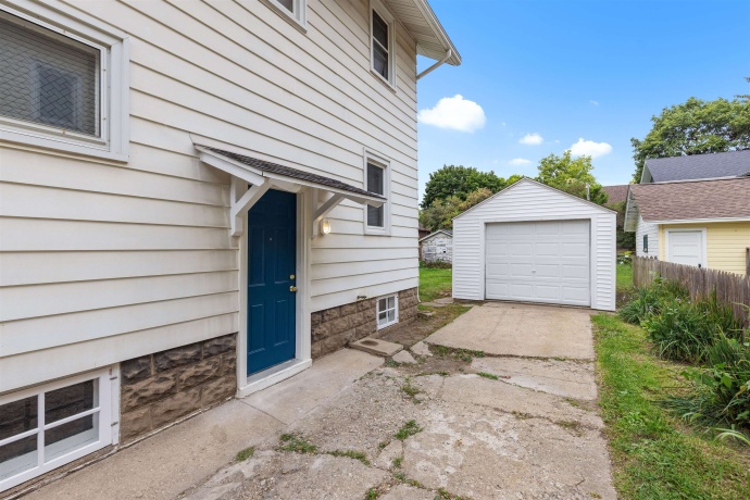 226 Rome Ave, ROCKFORD, Illinois 61107, 3 Bedrooms Bedrooms, ,1 BathroomBathrooms,House,For Sale,Rome Ave,202505498