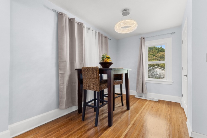 226 Rome Ave, ROCKFORD, Illinois 61107, 3 Bedrooms Bedrooms, ,1 BathroomBathrooms,House,For Sale,Rome Ave,202505498