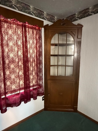 705 Division, POLO, Illinois 61064, 2 Bedrooms Bedrooms, ,1 BathroomBathrooms,House,For Sale,Division,202507226