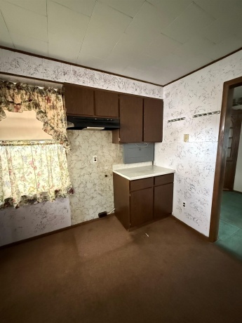 705 Division, POLO, Illinois 61064, 2 Bedrooms Bedrooms, ,1 BathroomBathrooms,House,For Sale,Division,202507226