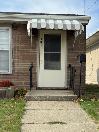 705 Division, POLO, Illinois 61064, 2 Bedrooms Bedrooms, ,1 BathroomBathrooms,House,For Sale,Division,202507226