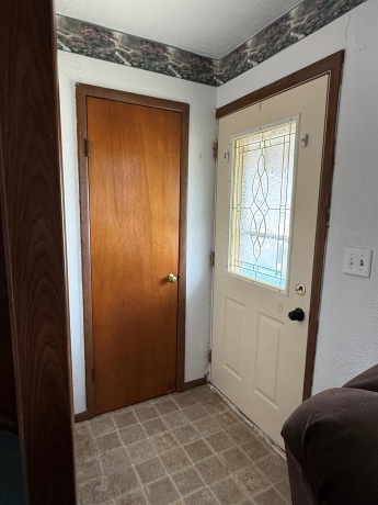 705 Division, POLO, Illinois 61064, 2 Bedrooms Bedrooms, ,1 BathroomBathrooms,House,For Sale,Division,202507226