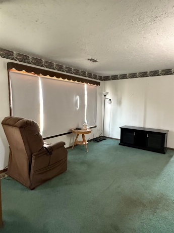 705 Division, POLO, Illinois 61064, 2 Bedrooms Bedrooms, ,1 BathroomBathrooms,House,For Sale,Division,202507226