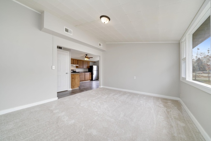 7602 Cadet, MACHESNEY PARK, Illinois 61115, 3 Bedrooms Bedrooms, ,1 BathroomBathrooms,House,For Sale,Cadet,202507227