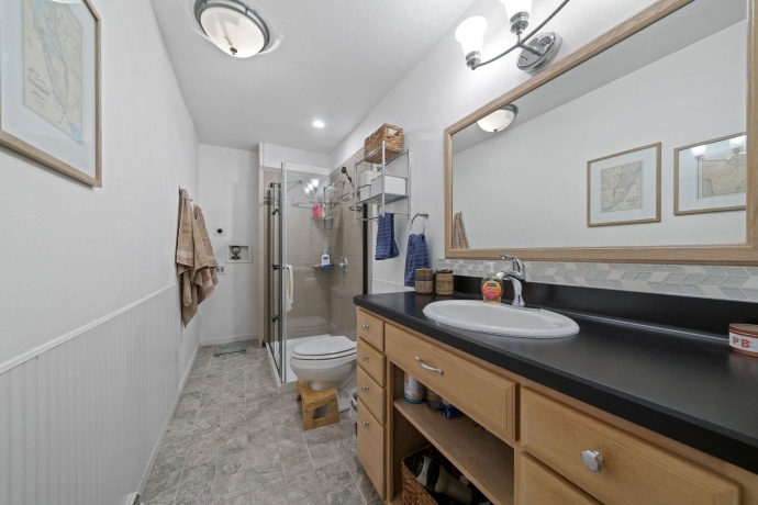 4085 Shorewood, ROCKFORD, Illinois 61101, 4 Bedrooms Bedrooms, ,2 BathroomsBathrooms,House,For Sale,Shorewood,202507228