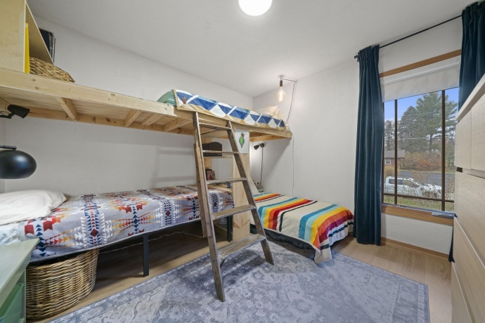 4085 Shorewood, ROCKFORD, Illinois 61101, 4 Bedrooms Bedrooms, ,2 BathroomsBathrooms,House,For Sale,Shorewood,202507228