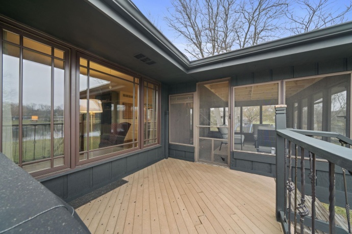 4085 Shorewood, ROCKFORD, Illinois 61101, 4 Bedrooms Bedrooms, ,2 BathroomsBathrooms,House,For Sale,Shorewood,202507228