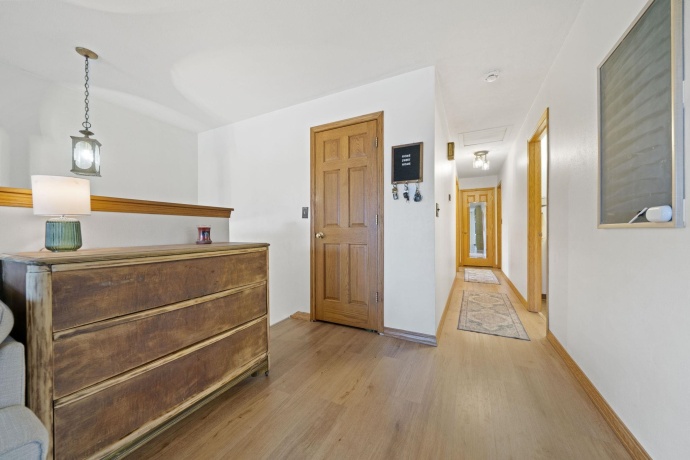 4085 Shorewood, ROCKFORD, Illinois 61101, 4 Bedrooms Bedrooms, ,2 BathroomsBathrooms,House,For Sale,Shorewood,202507228