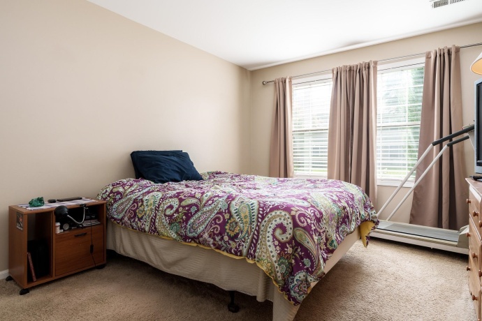 2933 Heatherwood, SCHAUMBURG, Illinois 60194, 2 Bedrooms Bedrooms, ,2 BathroomsBathrooms,Condominium,For Sale,Heatherwood,202505370