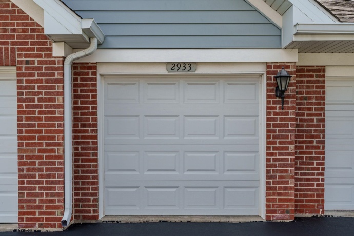 2933 Heatherwood, SCHAUMBURG, Illinois 60194, 2 Bedrooms Bedrooms, ,2 BathroomsBathrooms,Condominium,For Sale,Heatherwood,202505370