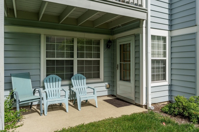 2933 Heatherwood, SCHAUMBURG, Illinois 60194, 2 Bedrooms Bedrooms, ,2 BathroomsBathrooms,Condominium,For Sale,Heatherwood,202505370