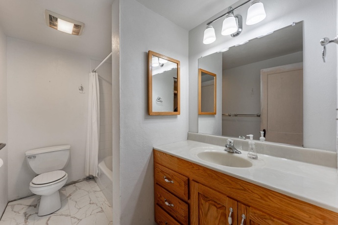 739 Elgin, CHERRY VALLEY, Illinois 61016, ,2 Units,For Sale,Elgin,202507231