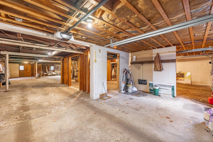 739 Elgin, CHERRY VALLEY, Illinois 61016, ,2 Units,For Sale,Elgin,202507231