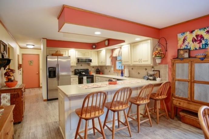 6727 Five Corners Rd., LENA, Illinois 61048, 4 Bedrooms Bedrooms, ,3 BathroomsBathrooms,House,For Sale,Five Corners Rd.,202507229