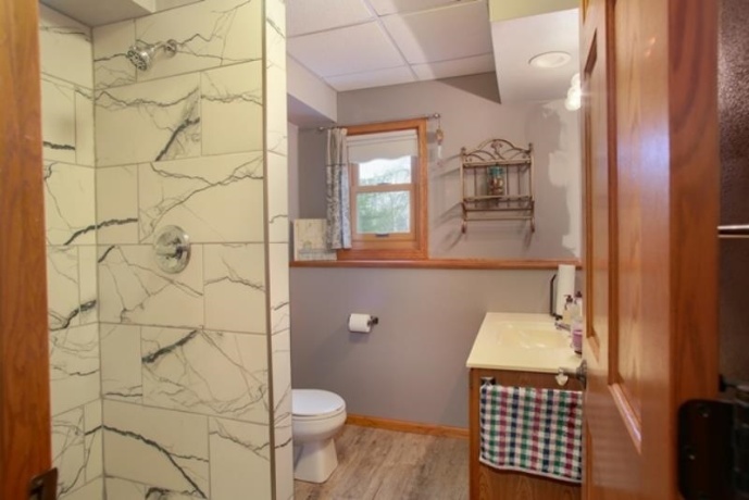 6727 Five Corners Rd., LENA, Illinois 61048, 4 Bedrooms Bedrooms, ,3 BathroomsBathrooms,House,For Sale,Five Corners Rd.,202507229